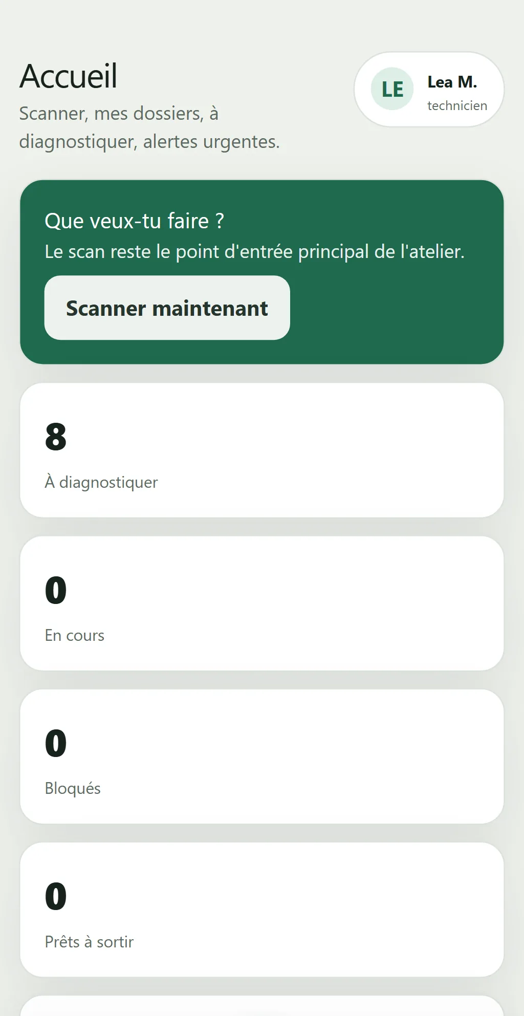 Ecran d'accueil de l'application de gestion de stock d'atelier de reemploi sur telephone, avec le bouton Scanner et la liste des unites a diagnostiquer